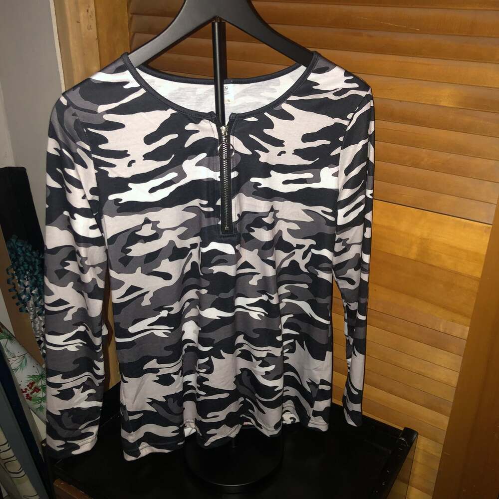 Camo Print Long Sleeve Shirt with Half-Zip